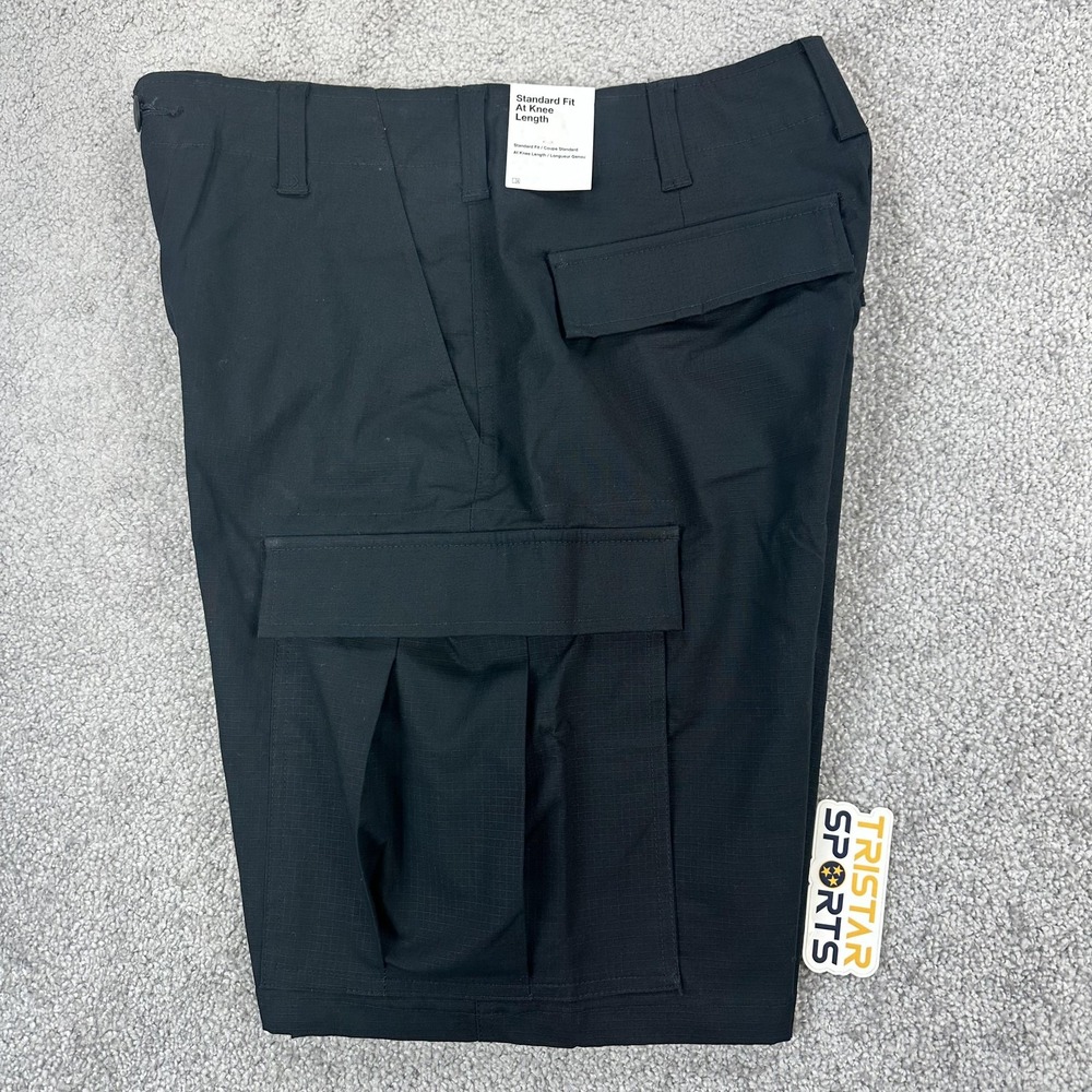 Nike SB Cargo Shorts Mens 30 Black Standard Fit At Knee Length Skate FQ0424-010